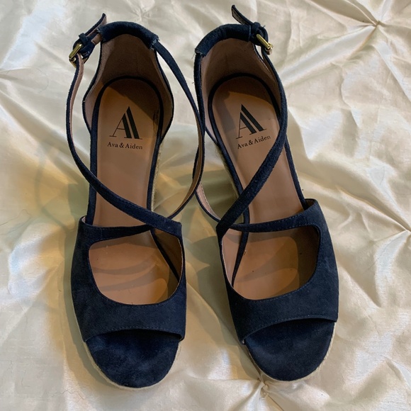 Ava & Aiden Blue Suede Leather Platform Wedge Sandals sz 8.5M - Picture 1 of 7